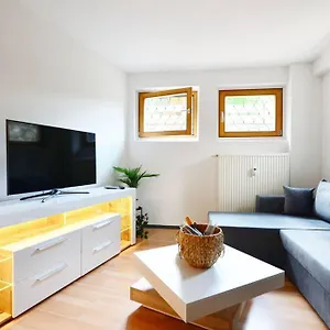 Apartment Ivanka Mit Garten, Schliersee